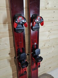 LYŽE ATOMIC MAWERICK 95 TI 174CM